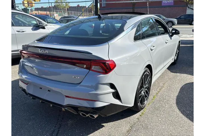 $26990 : Kia K5 2023 GT 4dr Sedan image 6