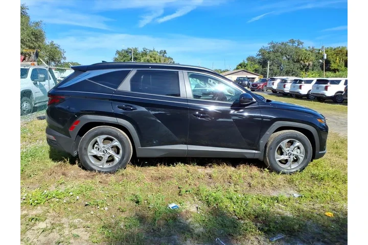 $23995 : Hyundai TUCSON 2024 SEL 4dr image 7