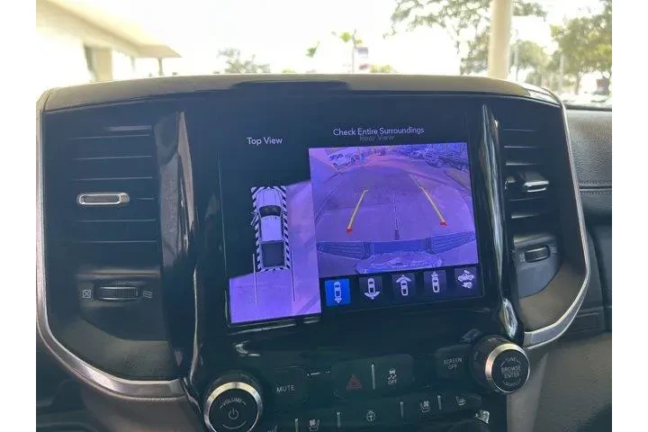 $38293 : Ram 2500 2020 4x4 Laramie 4d image 9