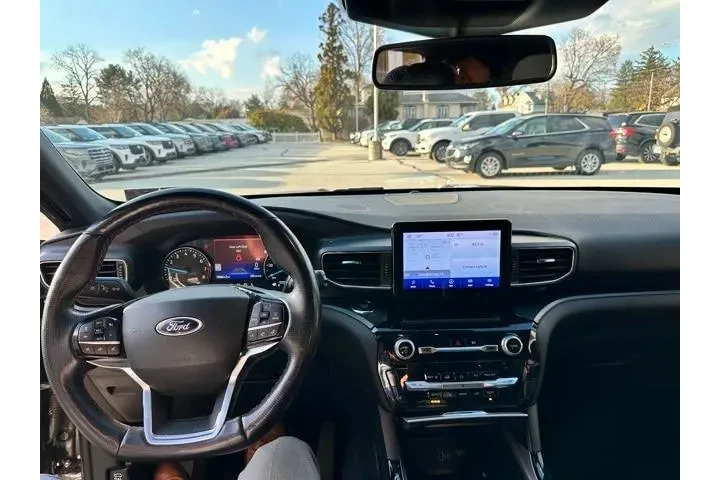 $26253 : Ford Explorer 2022 AWD ST-Li image 10