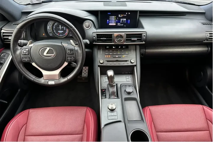 $34999 : Lexus IS 350 2020 4dr Sedan image 3