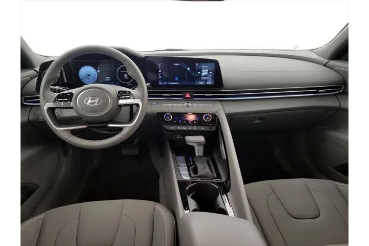 $22998 : Hyundai ELANTRA 2024 SEL 4dr image 9