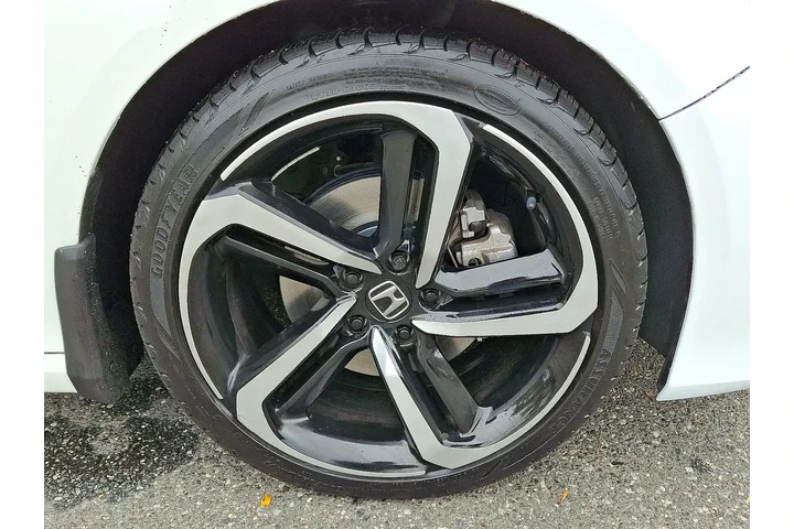 $22299 : Honda Accord 2022 Sport 4dr image 8