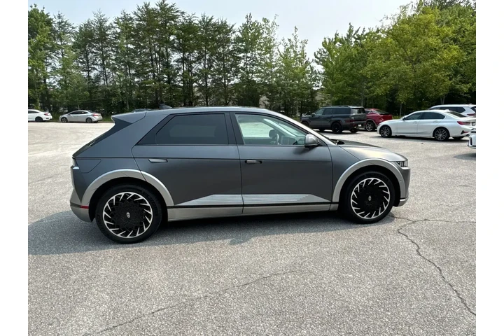 $28160 : Hyundai IONIQ 5 2023 AWD Lim image 4