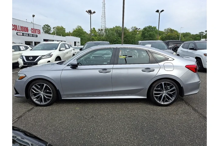 $21455 : Honda Civic 2022 Touring 4dr image 7