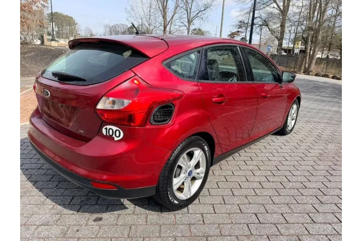 $3000 : 2013 Focus SE image 6