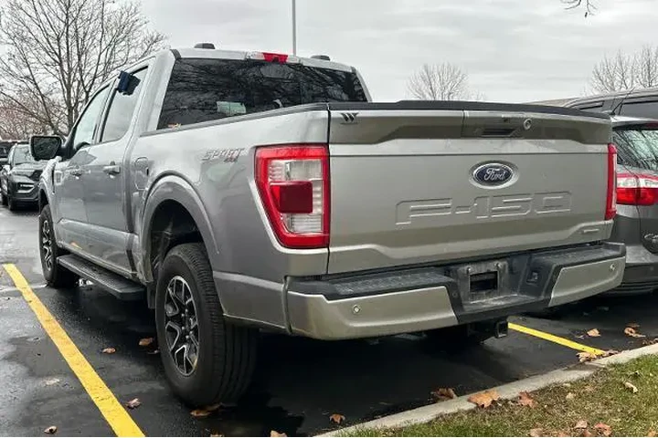 $38995 : Ford F-150 2021 4x4 Lariat 4 image 3