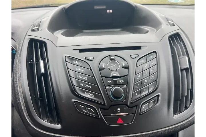 $9719 : Ford Escape 2016 S 4dr SUV image 9