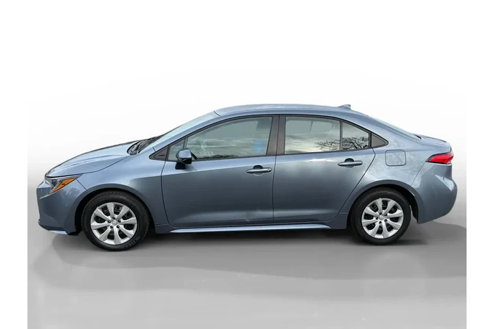 $19600 : Toyota Corolla 2024 LE 4dr S image 2