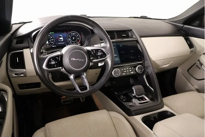 $27259 : Jaguar E-PACE 2021 AWD P250 image 2