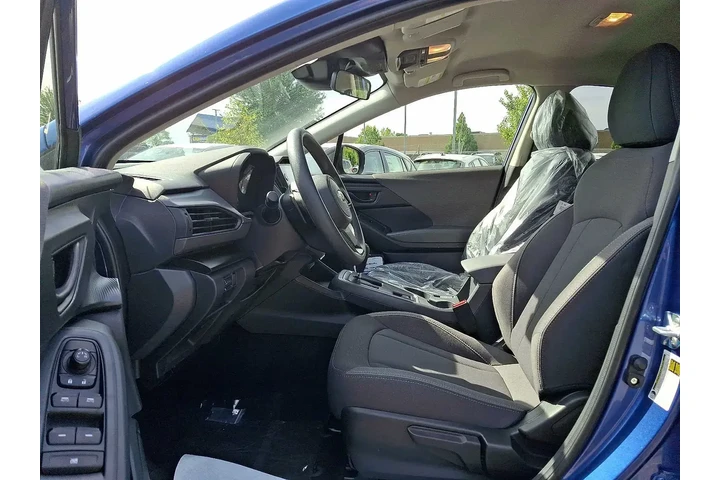 $27495 : Subaru Crosstrek 2025 AWD Pr image 6