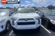 $35991 : PRE-OWNED 2021 TOYOTA 4RUNNER thumbnail