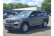 $29994 : Ford Explorer 2022 AWD XLT 4 thumbnail