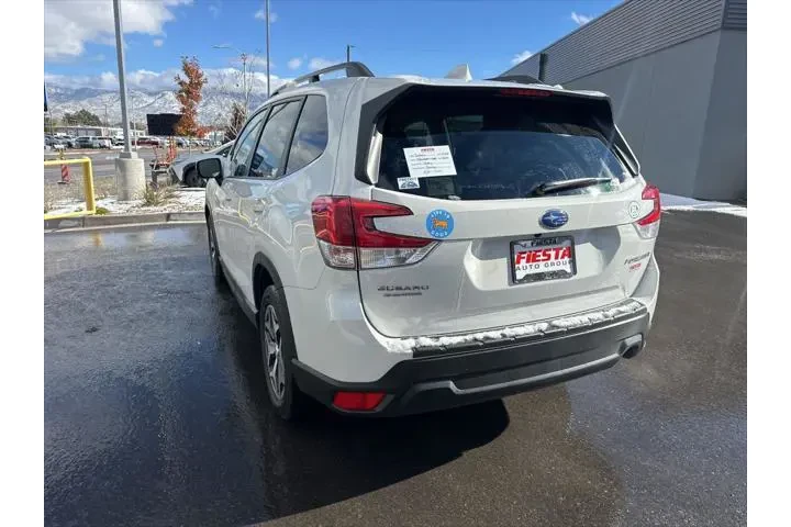 $23991 : Subaru Forester 2020 AWD Pre image 10