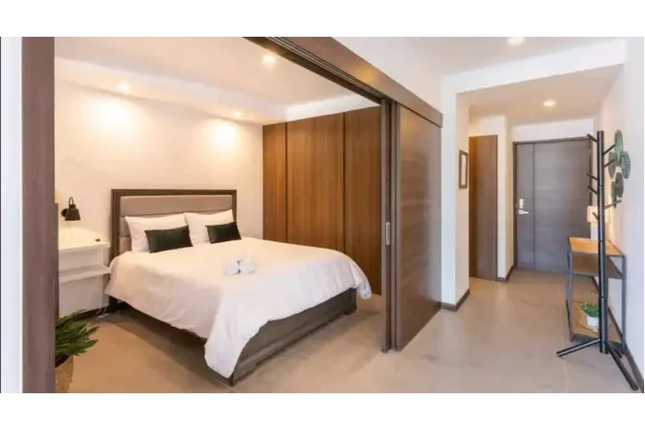 $1 : Apartamento Amueblado en Venta image 3