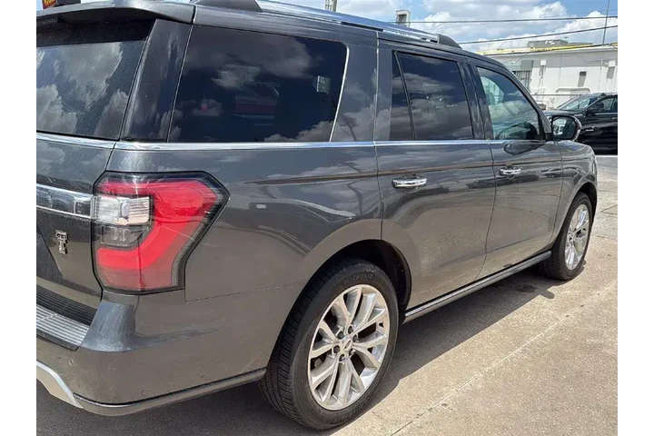 $19991 : Ford Expedition 2018 4x2 Lim image 1