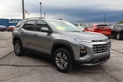 $26087 : 2025 Equinox FWD 4dr LT w/1LT thumbnail