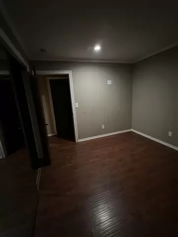 $875 : LOS ANGELES image 1