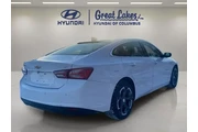 $18777 : Chevrolet Malibu 2022 LT 4dr thumbnail