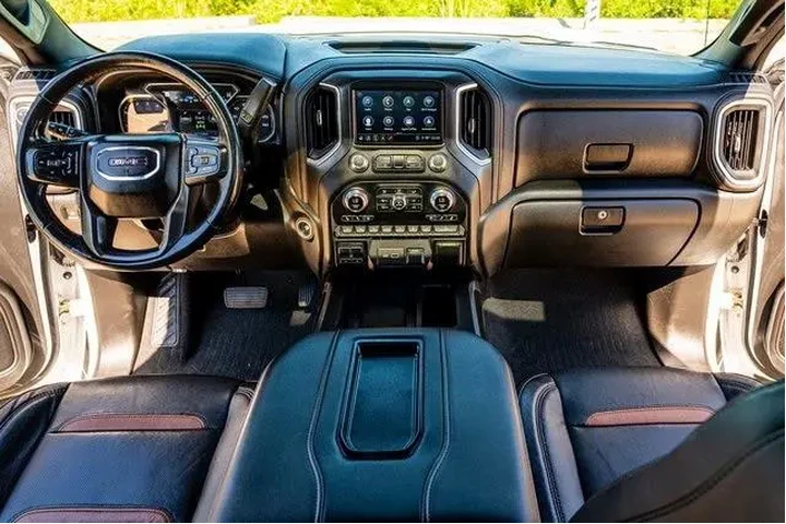 $27234 : GMC Sierra 1500 2020 4x4 AT4 image 7