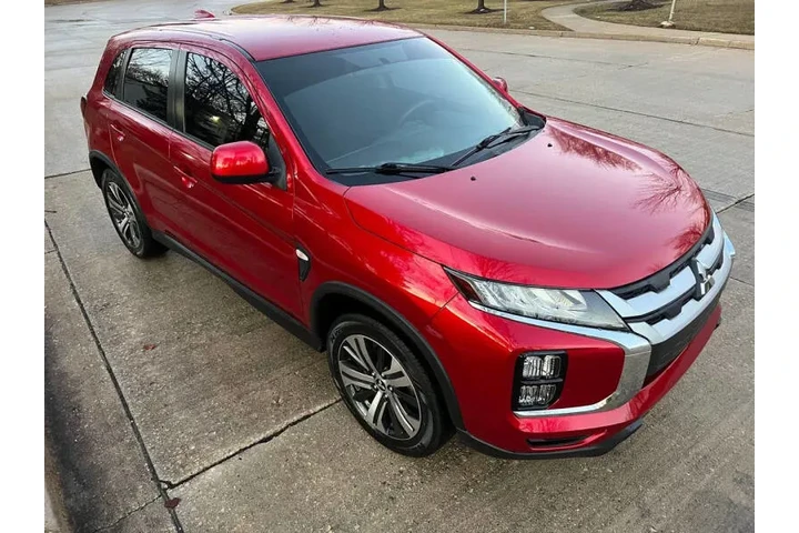 $13997 : 2020 Outlander Sport ES image 8