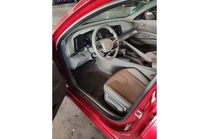 $17995 : Hyundai ELANTRA 2024 SE 4dr image 6