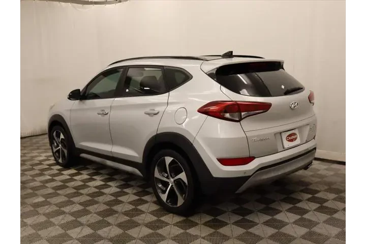 $12928 : Hyundai TUCSON 2018 Value 4d image 3