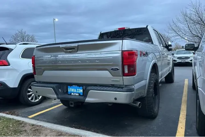 $34995 : Ford F-150 2018 4x4 Platinum image 2