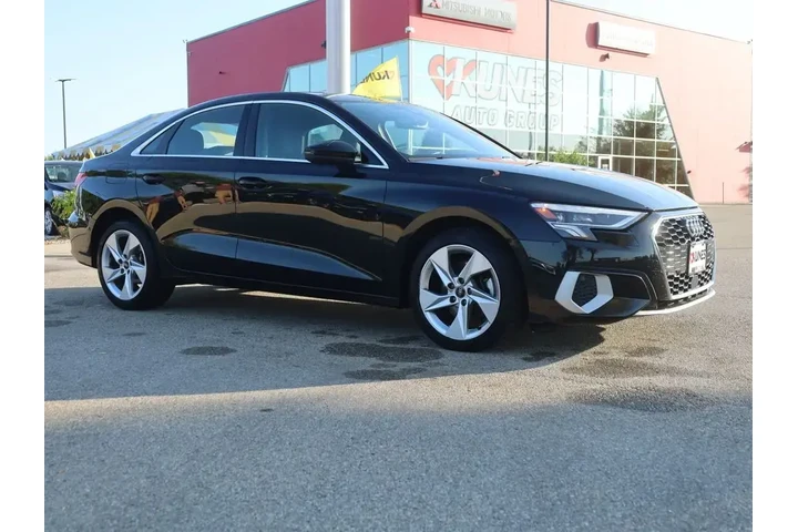 $23577 : Audi A3 2024 Premium 40 TFSI image 2