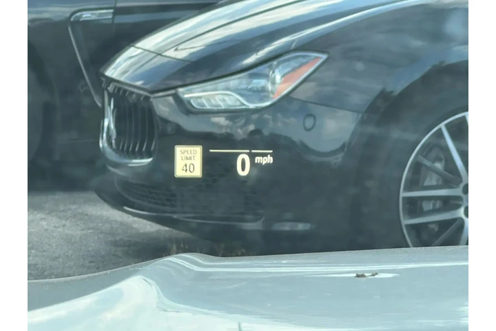 2022 BMW 3 SERIES 330E SEDAN image 3