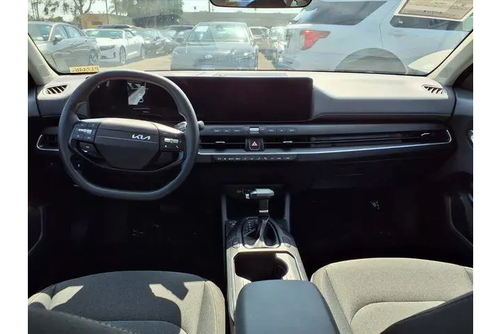 $21922 : Kia K4 2025 LXS 4dr Sedan image 9