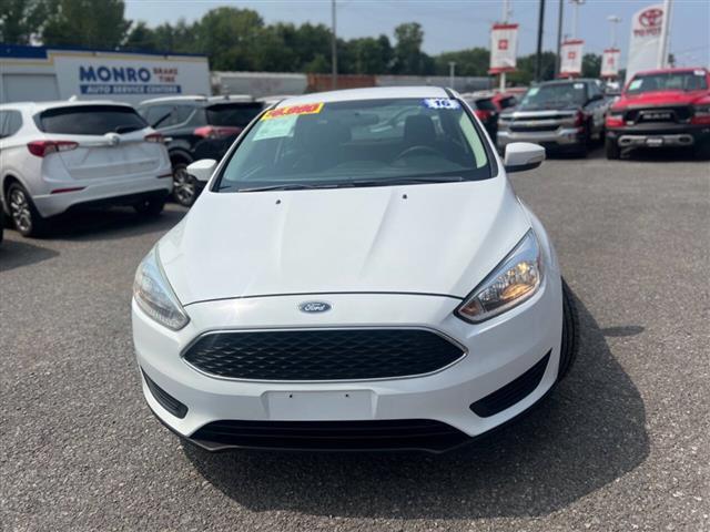 $6990 : 2016 Focus image 6