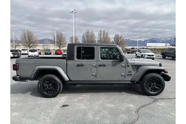 $34125 : Jeep Gladiator 2023 4x4 Spor image 6