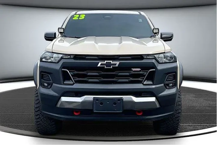 $33500 : Chevrolet Colorado 2023 4x4 image 2