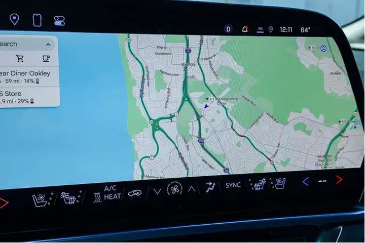 $38000 : Chevrolet Equinox EV 2025 LT image 7