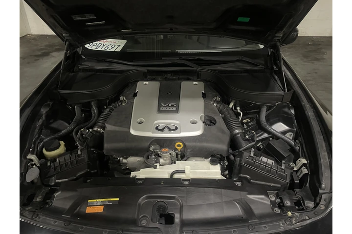 $7000 : 2015 Infiniti Q40 image 10