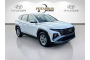 $22433 : Hyundai TUCSON 2025 SE 4dr S thumbnail