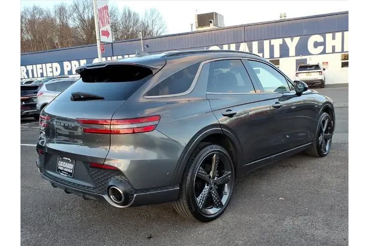 $31999 : Genesis GV70 2022 AWD 2.5T S image 7