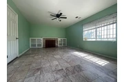 $900 : Beautiful Home...Fontana, CA thumbnail