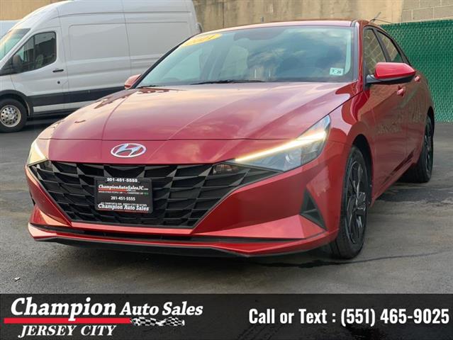 Used 2021 Elantra SEL IVT for image 2