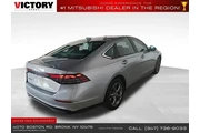 $20795 : Honda Accord 2023 EX 4dr Sed thumbnail
