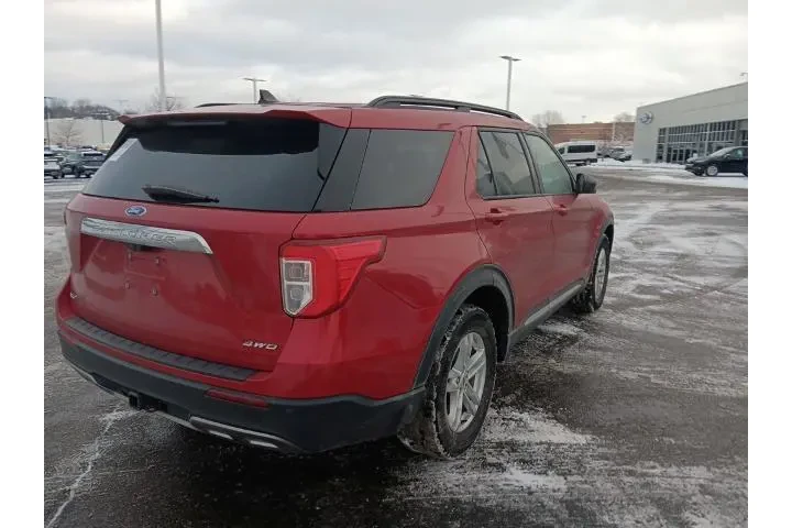 $29900 : Ford Explorer 2022 AWD XLT 4 image 6