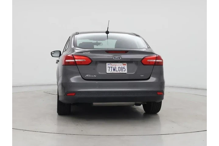 $13998 : Ford Focus 2016 SE 4dr Sedan image 6