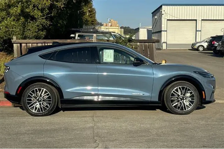 $34911 : Ford Mustang Mach-E 2024 AWD image 3