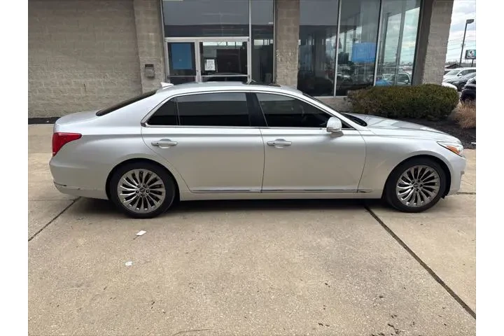 $22744 : Genesis G90 2018 3.3T Premiu image 6