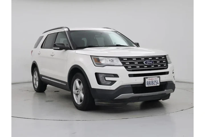 $17998 : Ford Explorer 2017 AWD XLT 4 image 1