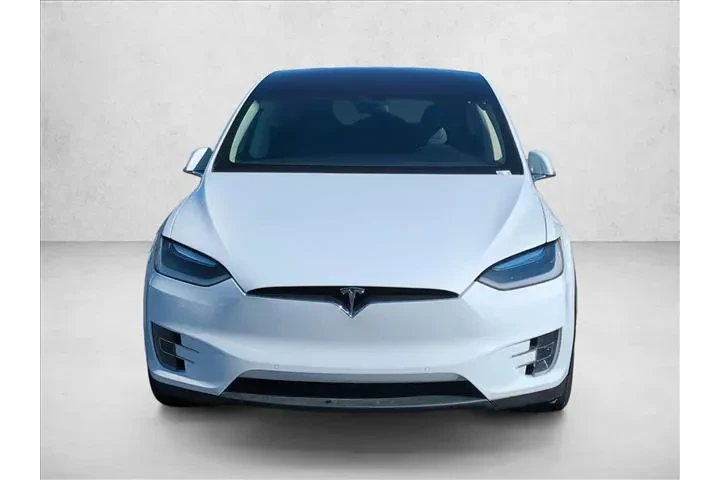 $21661 : Tesla Model X 2016 AWD 75D 4 image 2