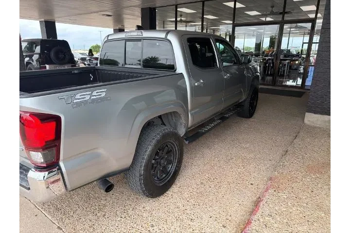 $36352 : Toyota Tacoma 2023 4x4 TRD P image 5