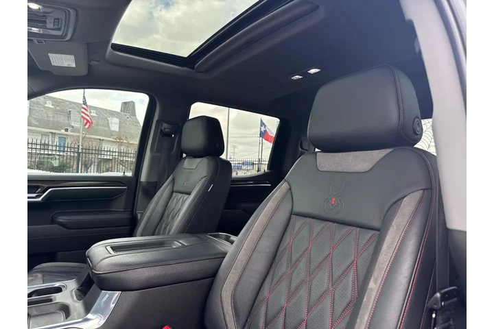 2022 Silverado 1500 RST Crew image 8