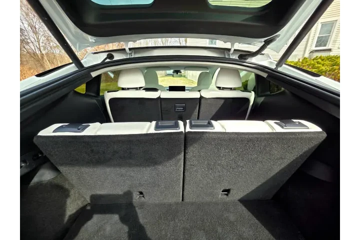 2023 Model Y Long Range image 10